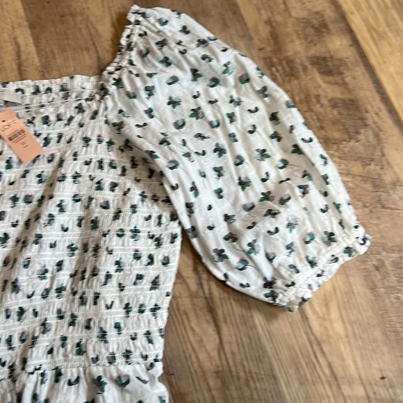 LOFT Plus Floral Smocked Peplum Blouse - Picture 3 of 9